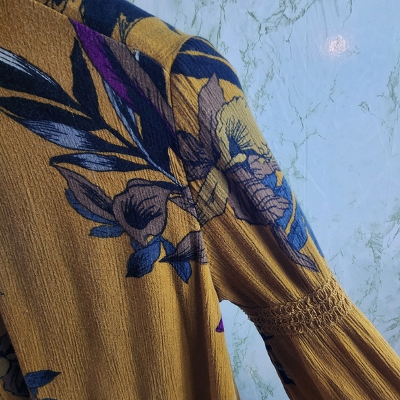 Free People Beautiful Rayon Top - Picture 4 of 10